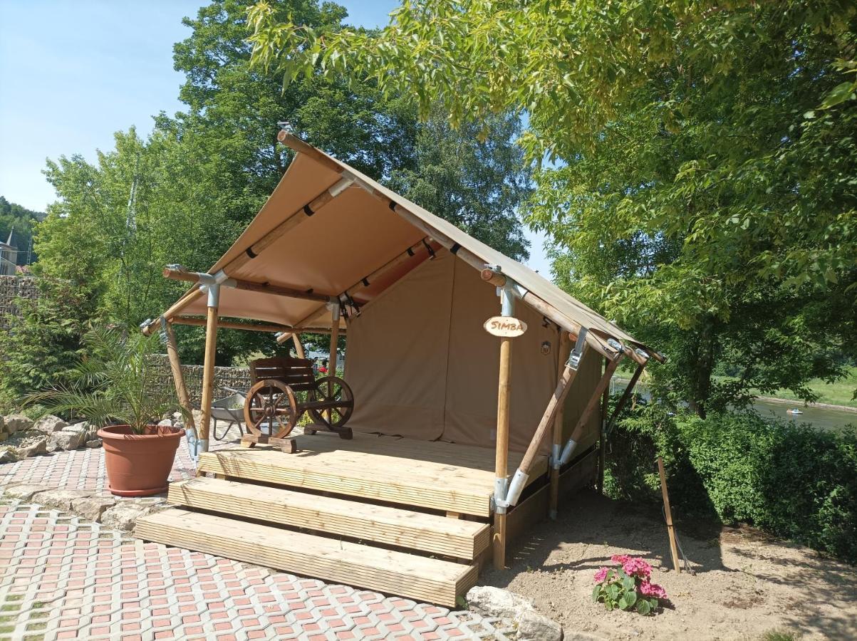 Campingplatz Am Treidlerweg Кенігштайн-ан-дер-Ельбе Екстер'єр фото