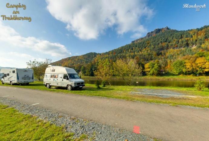 Campingplatz Am Treidlerweg Кенігштайн-ан-дер-Ельбе Екстер'єр фото